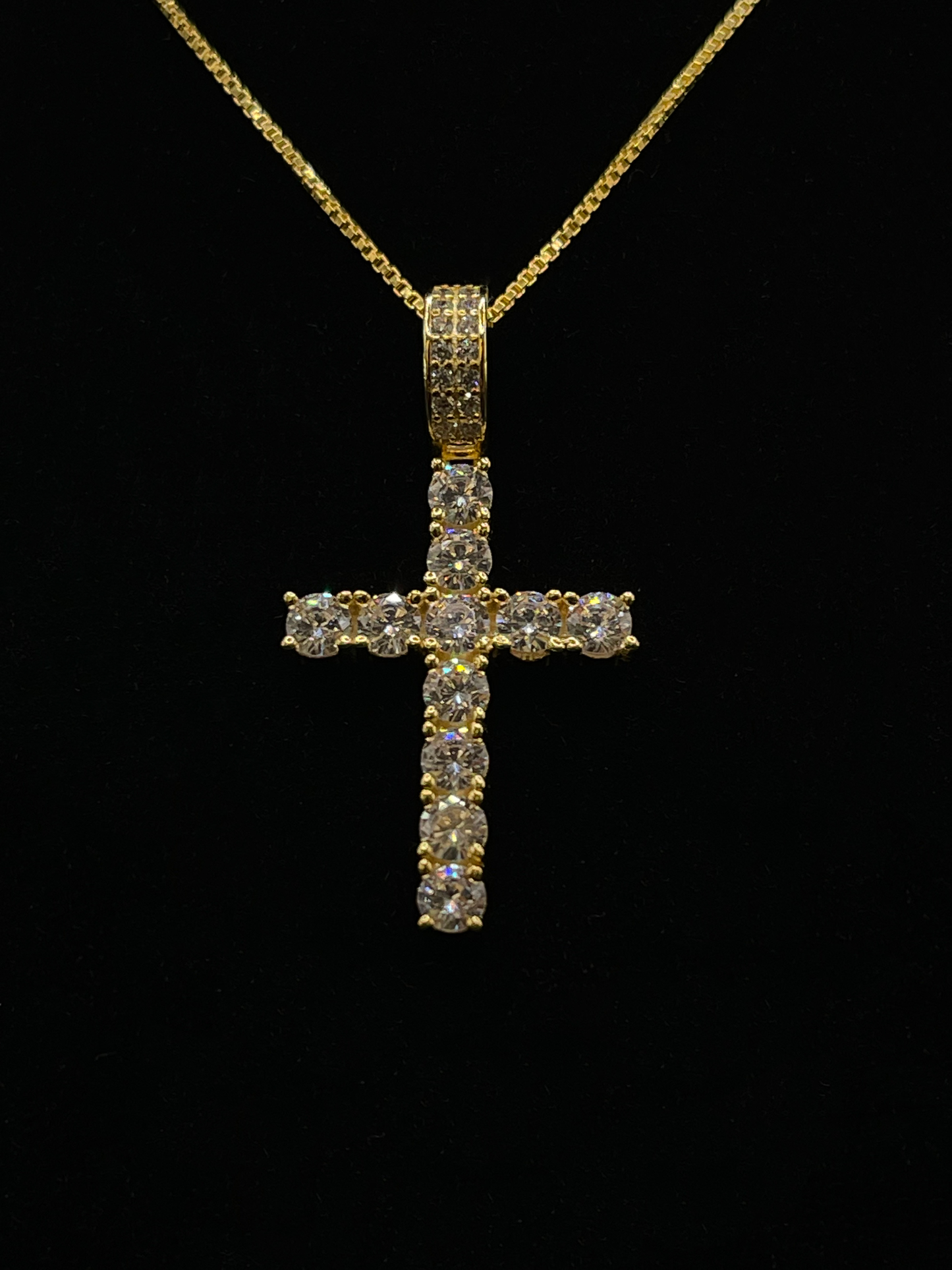 GOLD CROSS NECKLACE